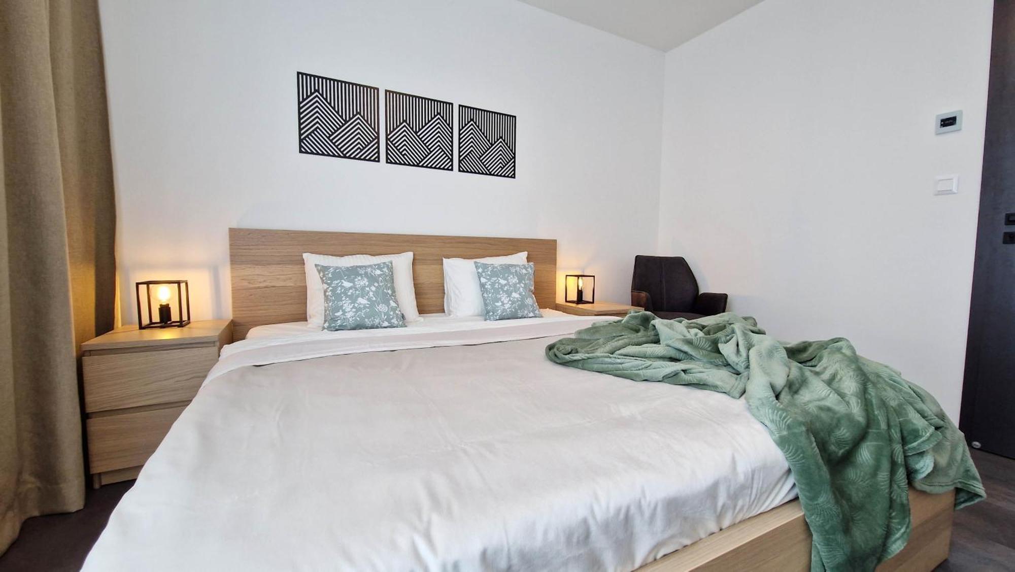 Hillshome - 84M2 Moderny Byt S Terasou Aj Saunou Liptowski Mikułasz Zewnętrze zdjęcie